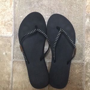 Reef flip flops, size 6